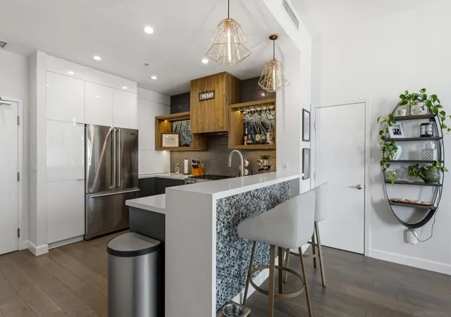2nd image of 530 K St #1015, San Diego, CA 92101 | MLS# 260012765SD