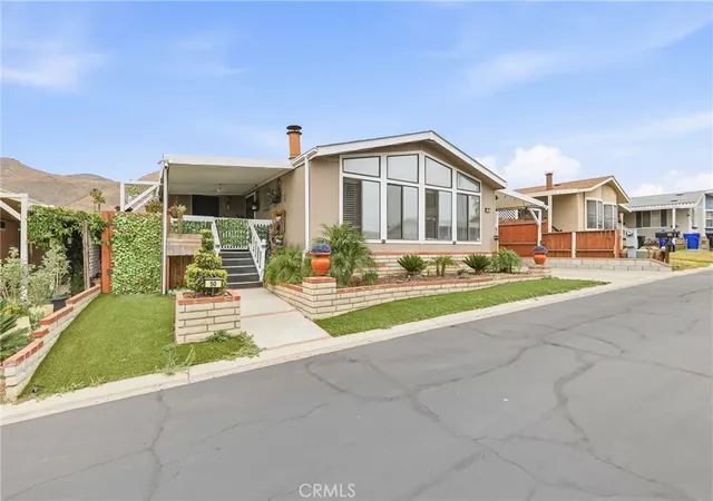 Photo 2 of Manufactured home for sale at 4080 Pedley #50, Jurupa Valley, CA 92509 | MLS# IV26108361 | Listing updated on 2026-09-24