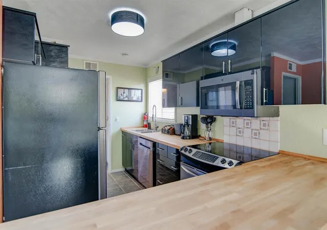 Listing Photo 5 - Condo for sale in building located at 3133 E Clb Cir, Borrego Springs, CA 92004 - Unit #58