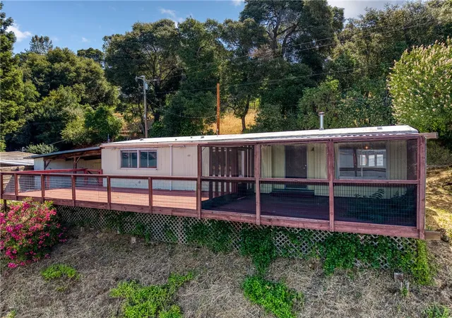 Photo 4 of Manufactured home for sale at 6956 Glebe Dr, Kelseyville, CA 95451 | MLS# LC26114086 | Listing updated on 2026-09-22
