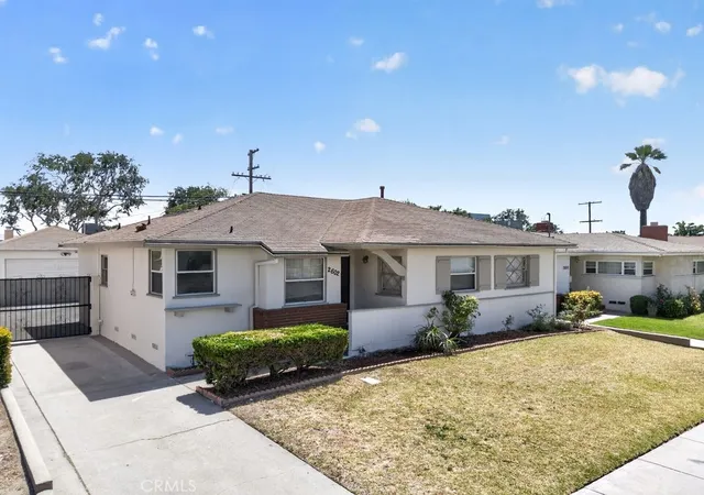 Photo 2 of Sale Pending at 2602 W 112th Street, Inglewood, CA 90303 | MLS# OC26106420 | Listing updated on 2026-07-12
