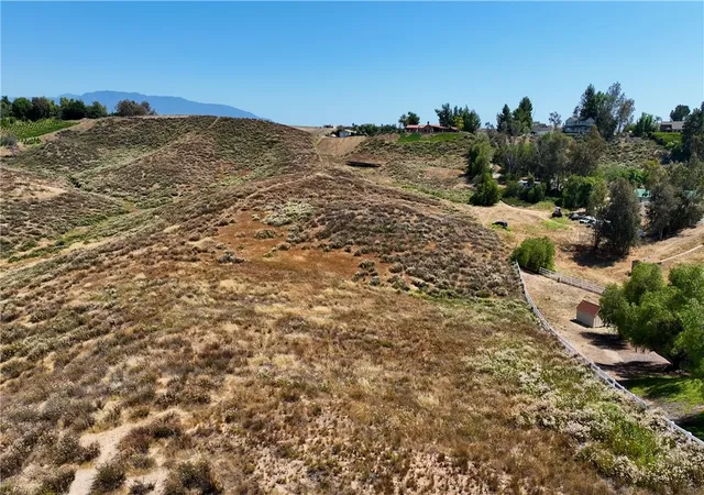 Photo 4 of Land for sale at 2 Vista Del Monte Rd, Temecula, CA 92591 | MLS# SW26113896 | Listing updated on 2026-05-27