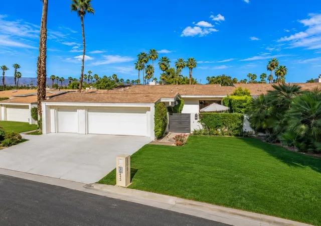 Photo 3 of Single family home for sale at 44848 Oro Grande Cir, Indian Wells, CA 92210 | MLS# 219148405DA | Listing updated on 2026-10-08