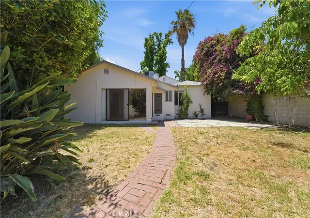 Homes for sale in Reseda, CA | 18153 Welby Wy, Reseda, CA 91335 | MLS# OC26106440