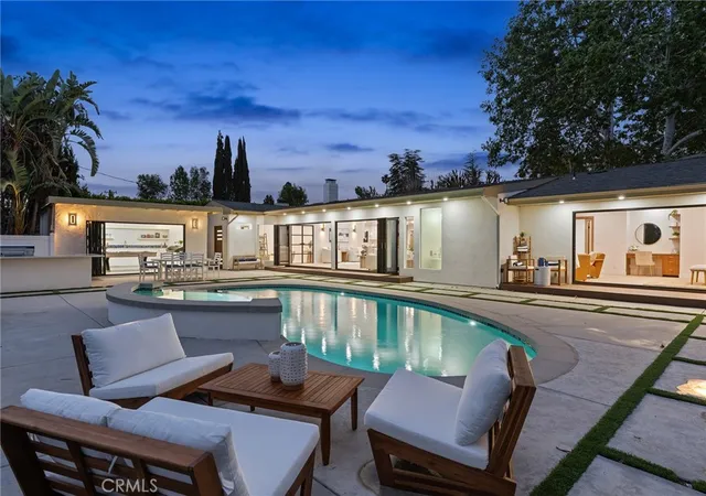1st image of 23925 Crosson Dr, Woodland Hills, CA 91367 | MLS# SR26114906