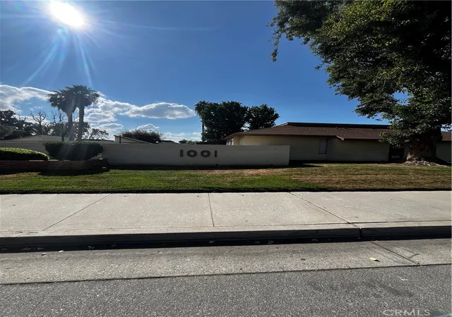 1st image of 1001 Mcdonald, Bakersfield, CA 93309 | MLS# DW26112086