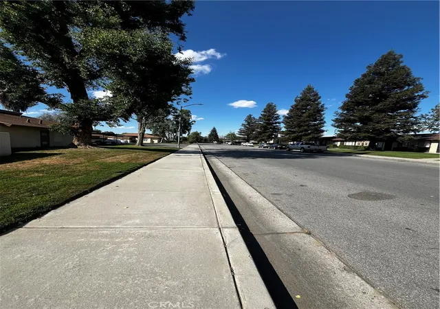 5th image of 1001 Mcdonald, Bakersfield, CA 93309 | MLS# DW26112086
