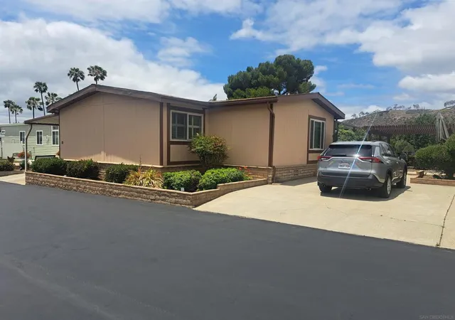 Homes for sale in Fallbrook, CA | 4650 Dulin Rd #12, Fallbrook, CA 92028 | MLS# 260012807SD