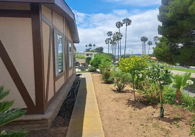 Homes for sale in Fallbrook, CA | 4650 Dulin Rd #12, Fallbrook, CA 92028 | MLS# 260012807SD