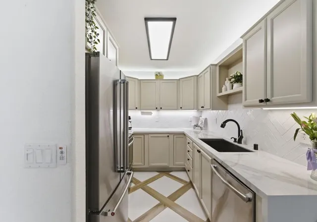 3rd image of 4970 Cherry Ave #212, San Jose, CA 95118 | MLS# ML82048730
