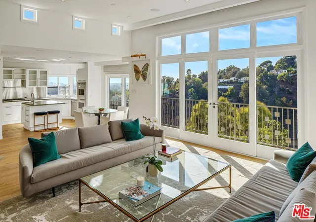 Photo 1 of Single family home for sale at 1433 Summitridge Dr, Beverly Hills, CA 90210 | MLS# 26839263 | Listing updated on 2026-06-04