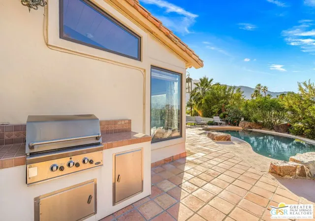 Photo 3 of Single family home for sale at 2300 S Bisnaga Ave, Palm Springs, CA 92264 | MLS# 26836045PS | Listing updated on 2026-09-08