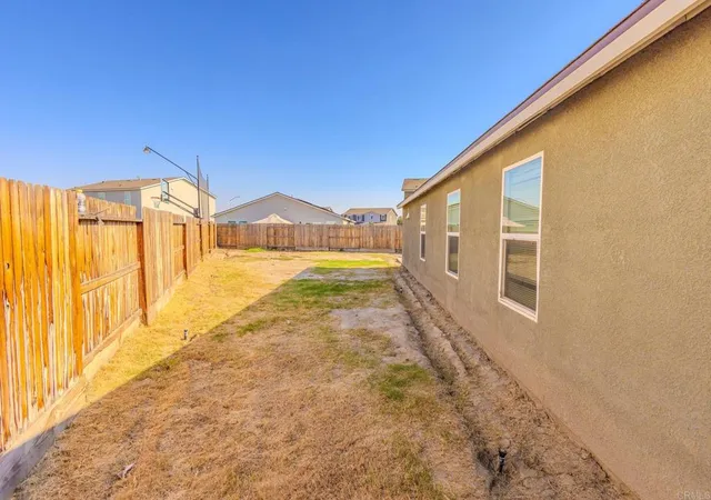 34th image of 5803 Vespucci Ave, Bakersfield, CA 93313 | MLS# PTP2604051