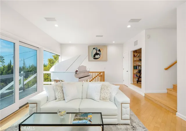 Photo 3 of Sale Pending at 1468 West 37th, San Pedro, CA 90731 | MLS# SB26106362 | Listing updated on 2026-09-29