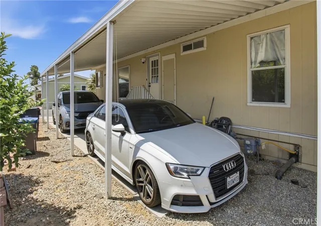 Photo 3 of Manufactured home for sale at 2755 Arrow Hwy #61, La Verne, CA 91750 | MLS# CV26115056 | Listing updated on 2026-06-07