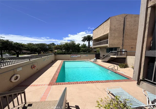 27th image of 335 N Adams Street, Glendale, CA 91206 | MLS# GD26111833