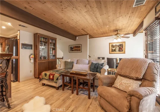 4th image of 39802 Lakeview Dr, Big Bear Lake, CA 92315