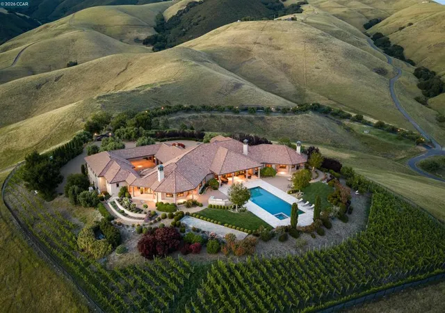 Homes for sale in Livermore, CA | 2020 Victorine Rd, Livermore, CA 94551 | MLS# 41136191