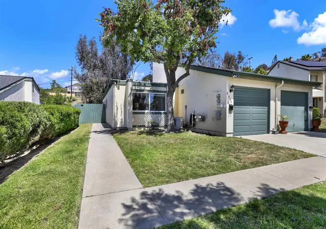 Homes for sale in Spring Valley, CA | 2055 Terraspiro Ave, Spring Valley, CA 91977 | MLS# PTP2604058