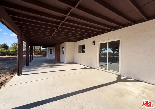 Photo 4 of Sale Pending at 40733 176th Street #E, Lancaster, CA 93535 | MLS# 26839239 | Listing updated on 2026-09-10
