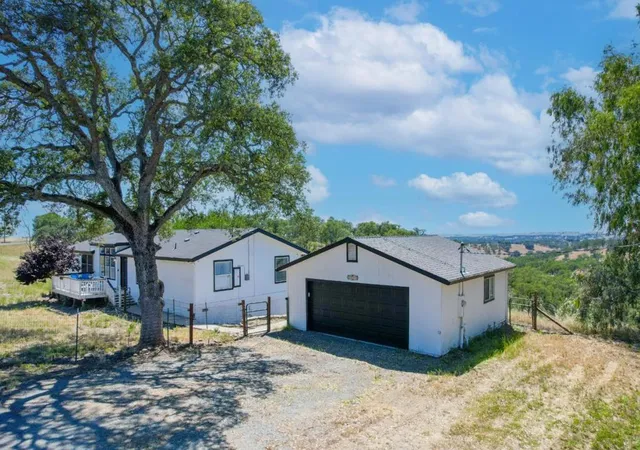 Single family home for sale at 7242 Da Lee Rd, Valley Springs, CA 95252 | MLS# ML82048775