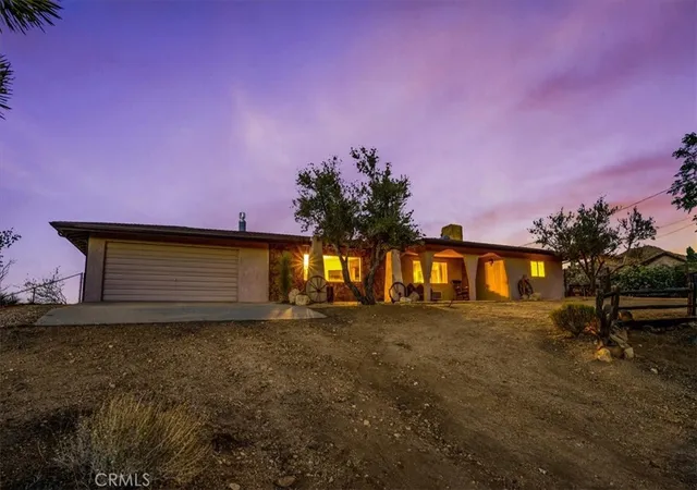 Homes for sale in Yucca Valley, CA | 8001 Hammett Rd, Yucca Valley, CA 92284 | MLS# JT26115305