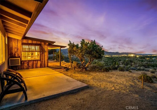 Homes for sale in Yucca Valley, CA | 8001 Hammett Rd, Yucca Valley, CA 92284 | MLS# JT26115305