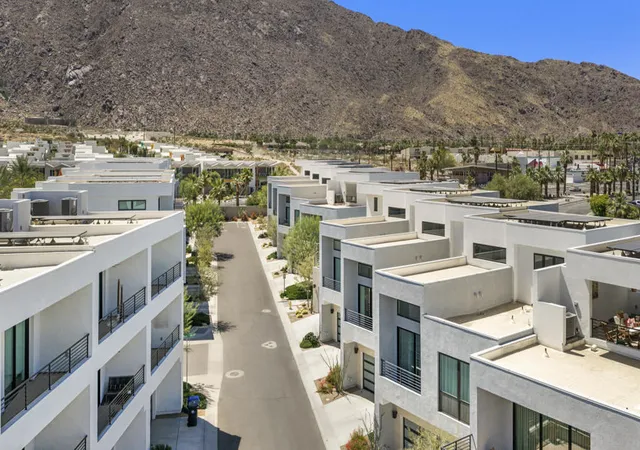 Homes for sale in Palm Springs, CA | 318 Huddle Springs Wy, Palm Springs, CA 92264 | MLS# 219148430PS