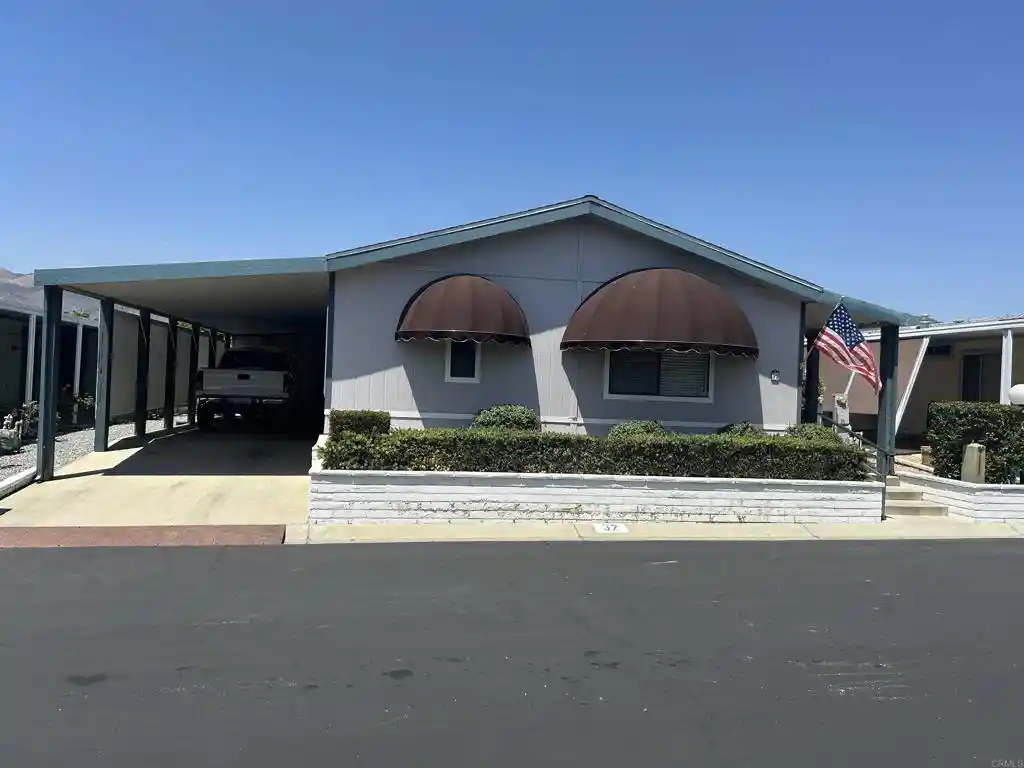 Photo 1 of Sale Pending at 24600 Mountain Ave #32, Hemet, CA 92544 | MLS# NDP2605109 | Listing updated on 2026-10-23