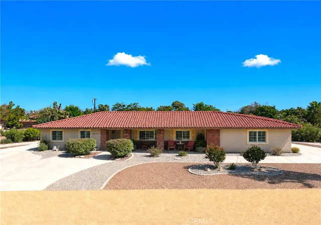 2nd image of 20238 Osseo Rd, Apple Valley, CA 92308 | MLS# HD26112815