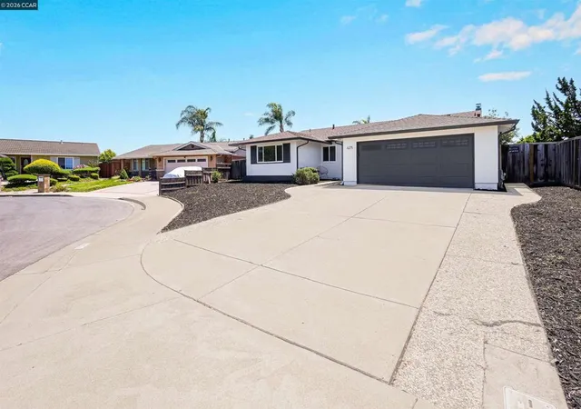 Photo 3 of Sale Pending at 6275 Mockorange Ct, Newark, CA 94560 | MLS# 41136205 | Listing updated on 2026-10-02