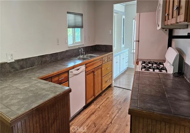 Photo 3 of Manufactured home for sale at 2920 Clark #C12, Oroville, CA 95965 | MLS# SN26115416 | Listing updated on 2026-05-28