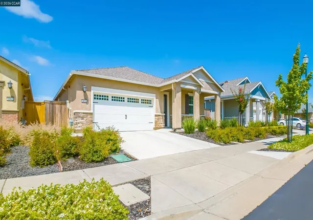 Photo 3 of Single family home for sale at 2071 Reunion Ln, Rio Vista, CA 94571 | MLS# 41136209 | Listing updated on 2026-06-11