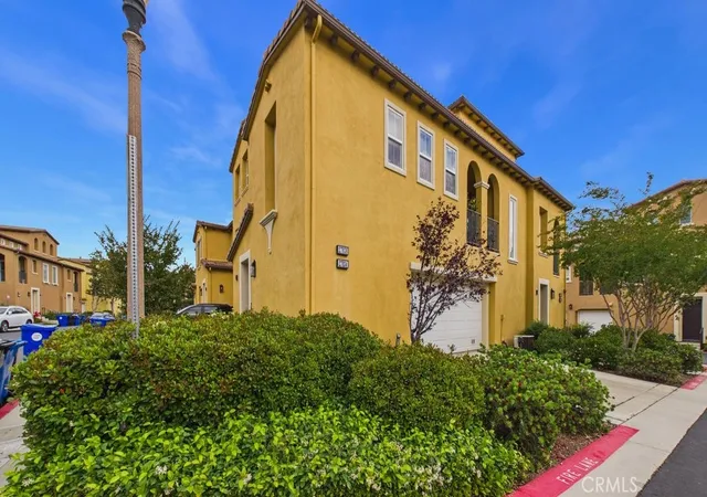 2nd image of 27034 Fairway, Valencia, CA 91381 | MLS# SR26115400