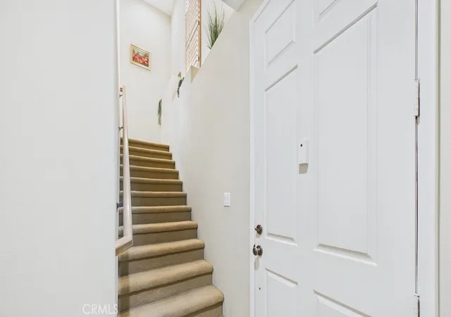 5th image of 27034 Fairway, Valencia, CA 91381 | MLS# SR26115400