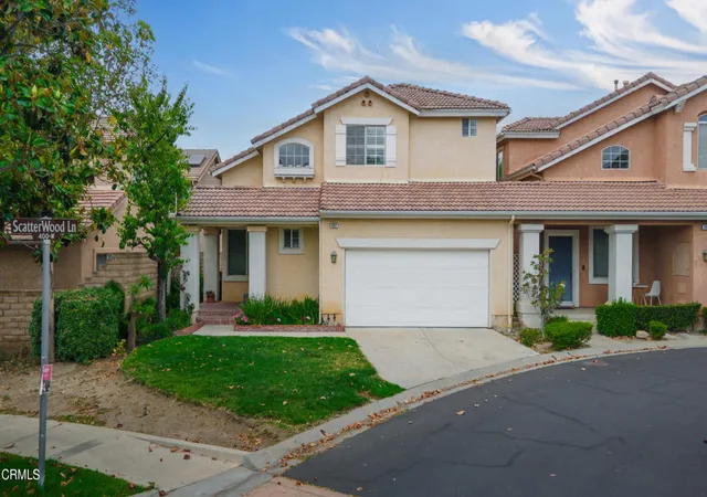 Photo 3 of Single family home for sale at 437 Scatterwood Ln, Simi Valley, CA 93065 | MLS# V1-36640 | Listing updated on 2026-10-05