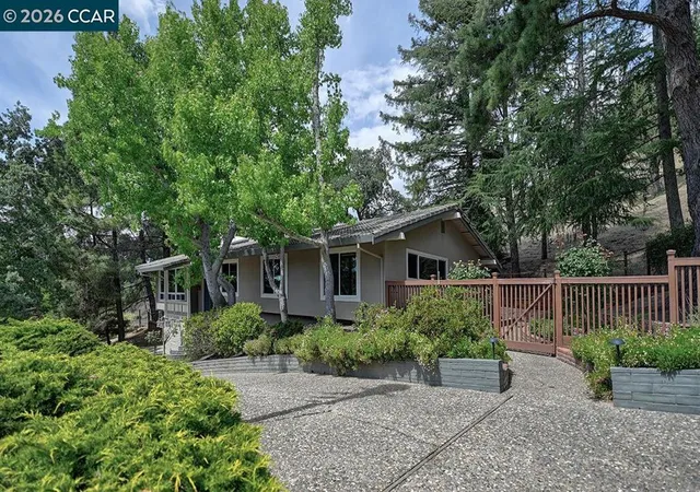 Homes for sale in Lafayette, CA | 3018 Bradbury Dr, Lafayette, CA 94549 | MLS# 41136218