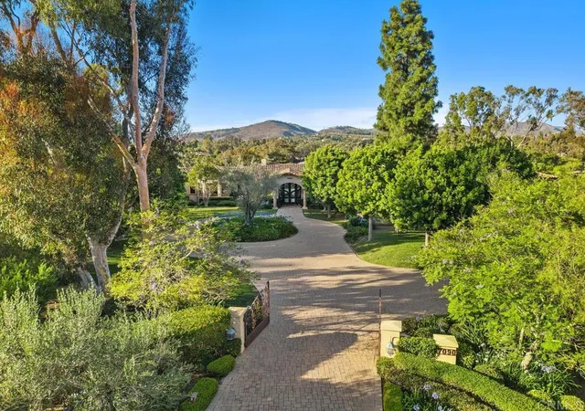 Homes for sale in Rancho Santa Fe, CA | 7090 Via Guadalupe, Rancho Santa Fe, CA 92067 | MLS# NDP2605114