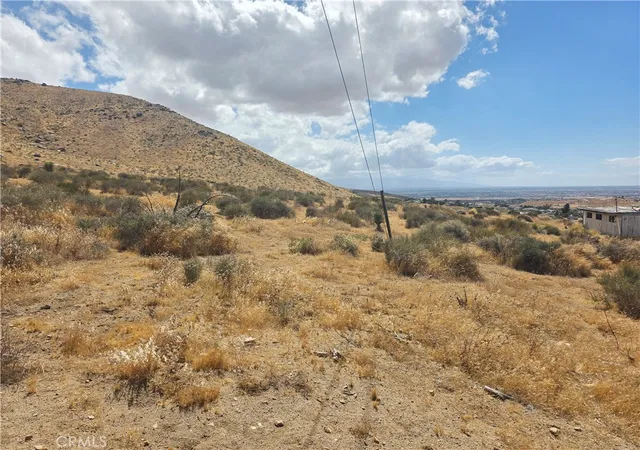 Photo 2 of Sale Pending at 0 Bella Vista, Apple Valley, CA 92308 | MLS# IV26113870 | Listing updated on 2026-09-04