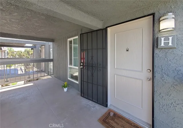 Homes for sale in Santa Ana, CA | 2835 Fairview, Santa Ana, CA 92704 | Houzeo