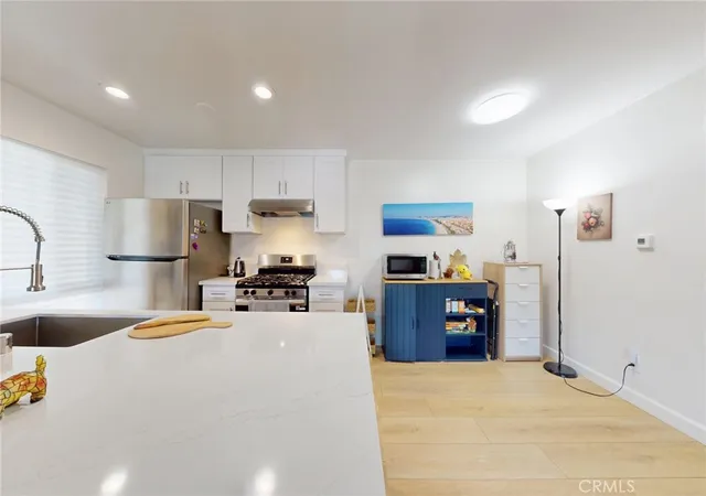 5th image of 2835 S Fairview #H, Santa Ana, CA 92704 | MLS# OC26115346