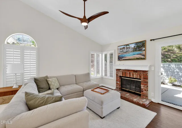 Homes for sale in Simi Valley, CA | 425 Jeremiah Dr #A, Simi Valley, CA 93065 | MLS# V1-36644