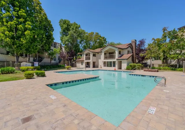 Homes for sale in Sunnyvale, CA | 880 E Fremont Avenue, Sunnyvale, CA 94087 | Houzeo
