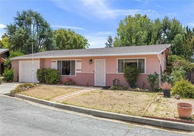 Photo 2 of Single family home for sale at 11965 Peach Tree, Yucaipa, CA 92399 | MLS# IG26114569 | Listing updated on 2026-09-28