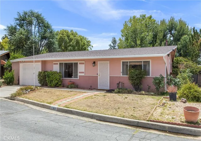 Homes for sale in Yucaipa, CA | 11965 Peach Tree, Yucaipa, CA 92399 | MLS# IG26114569