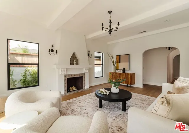 4th image of 3936 Olmsted Ave, Los Angeles, CA 90008 | MLS# 26839541