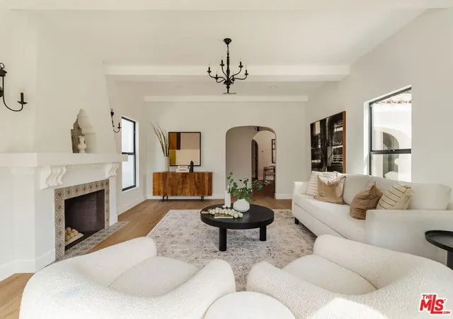 5th image of 3936 Olmsted Ave, Los Angeles, CA 90008 | MLS# 26839541
