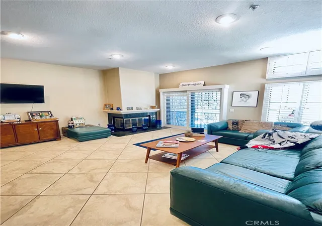Homes for sale in Palm Springs, CA | 2601 S Broadmoor Dr #11, Palm Springs, CA 92264 | MLS# CV26114837