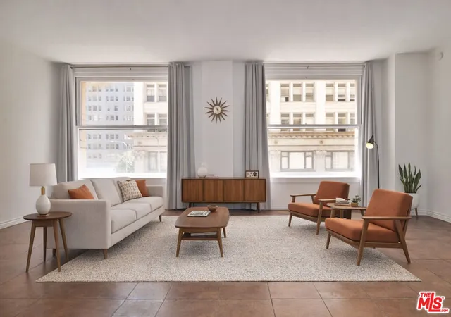 3rd image of 215 W 7Th St #307, Los Angeles, CA 90014 | MLS# 26839225