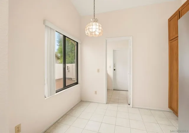 4th image of 17940 Avenida Alozdra, San Diego, CA 92128 | MLS# 260012877SD